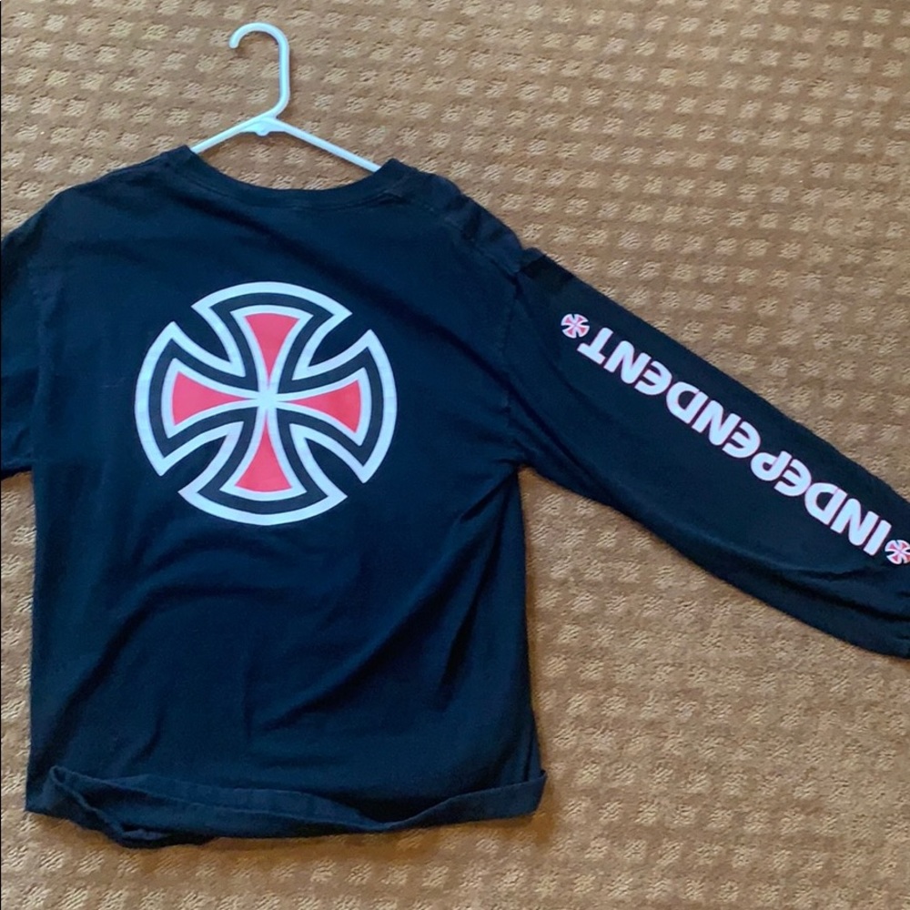 Independent Skate company Long Sleeve Size Large.